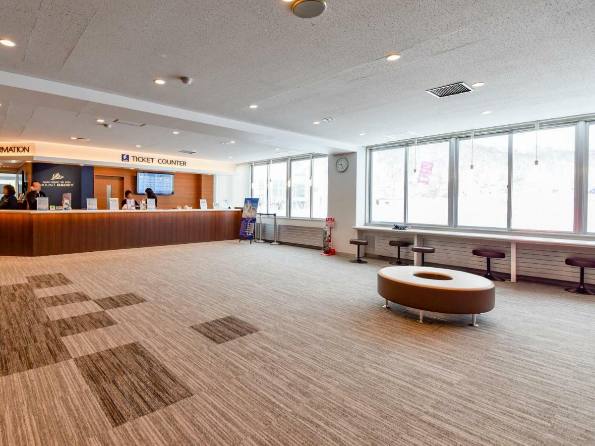 Hotel Mount Racey Yubari Exterior photo