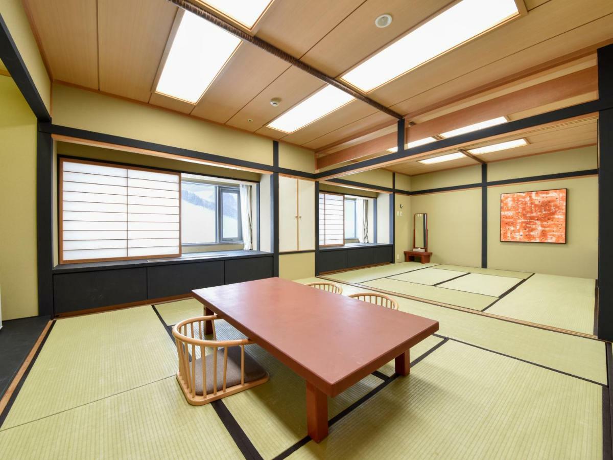 Hotel Mount Racey Yubari Exterior photo